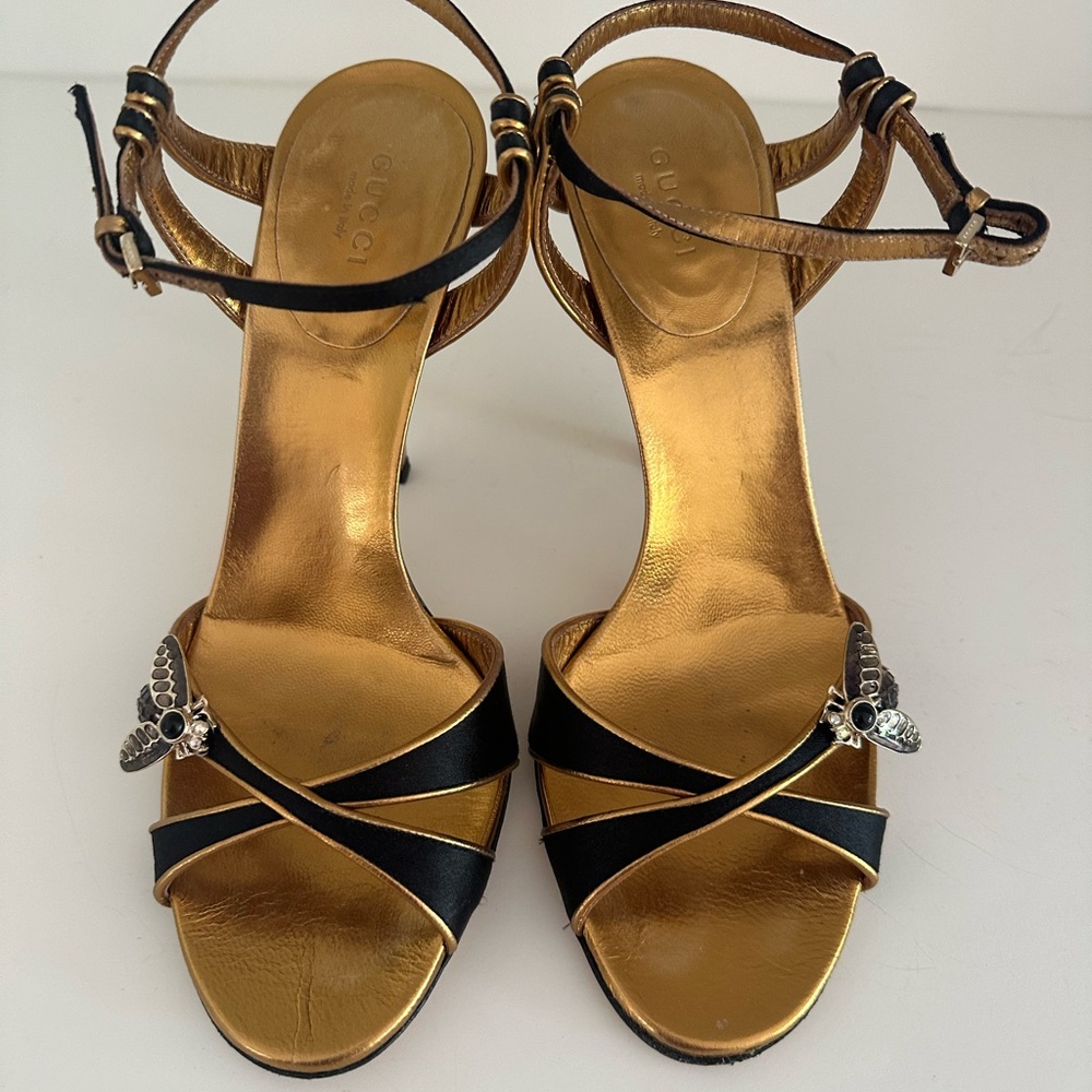 Gucci evening black & gold shoes with bee motifs.  Limited edition size 8